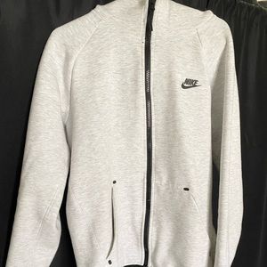 Nike Sportswear Tech Fleece UNISEX
